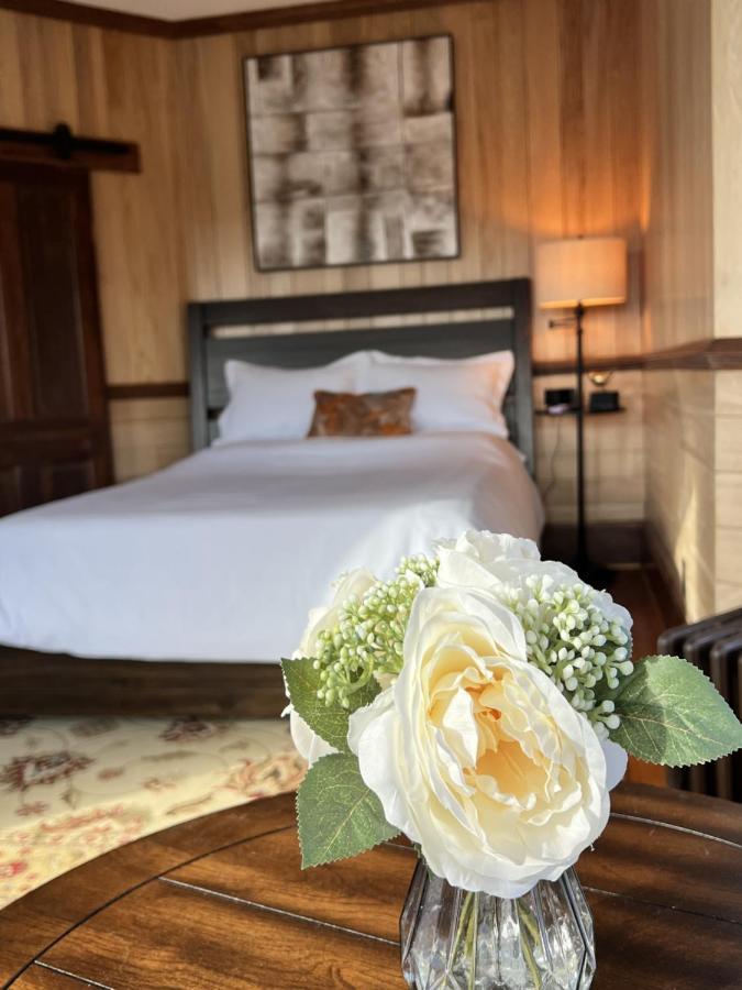Monterey Inn Eksteriør billede