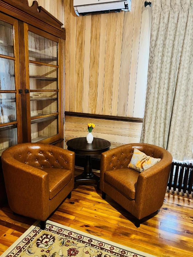 Monterey Inn Eksteriør billede